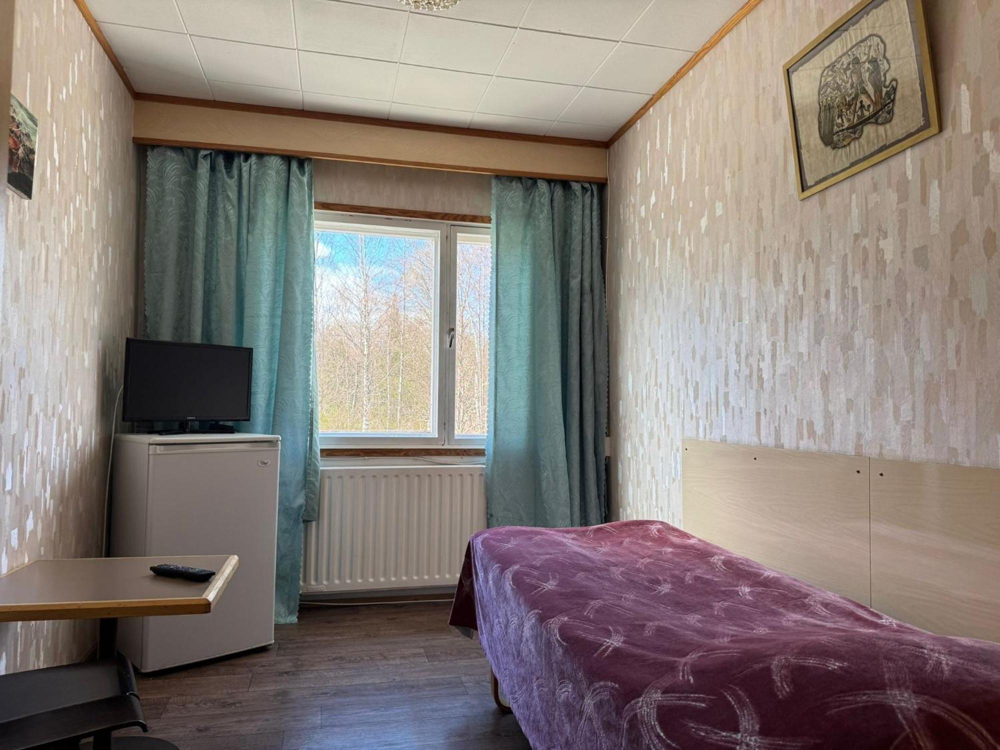 Jaemsaen Gasthaus Eksteriør bilde